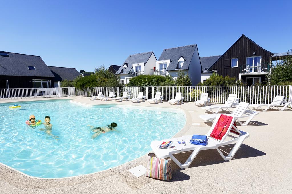 Residence Nemea Les Roches Saint-Pol-de-Leon Ngoại thất bức ảnh