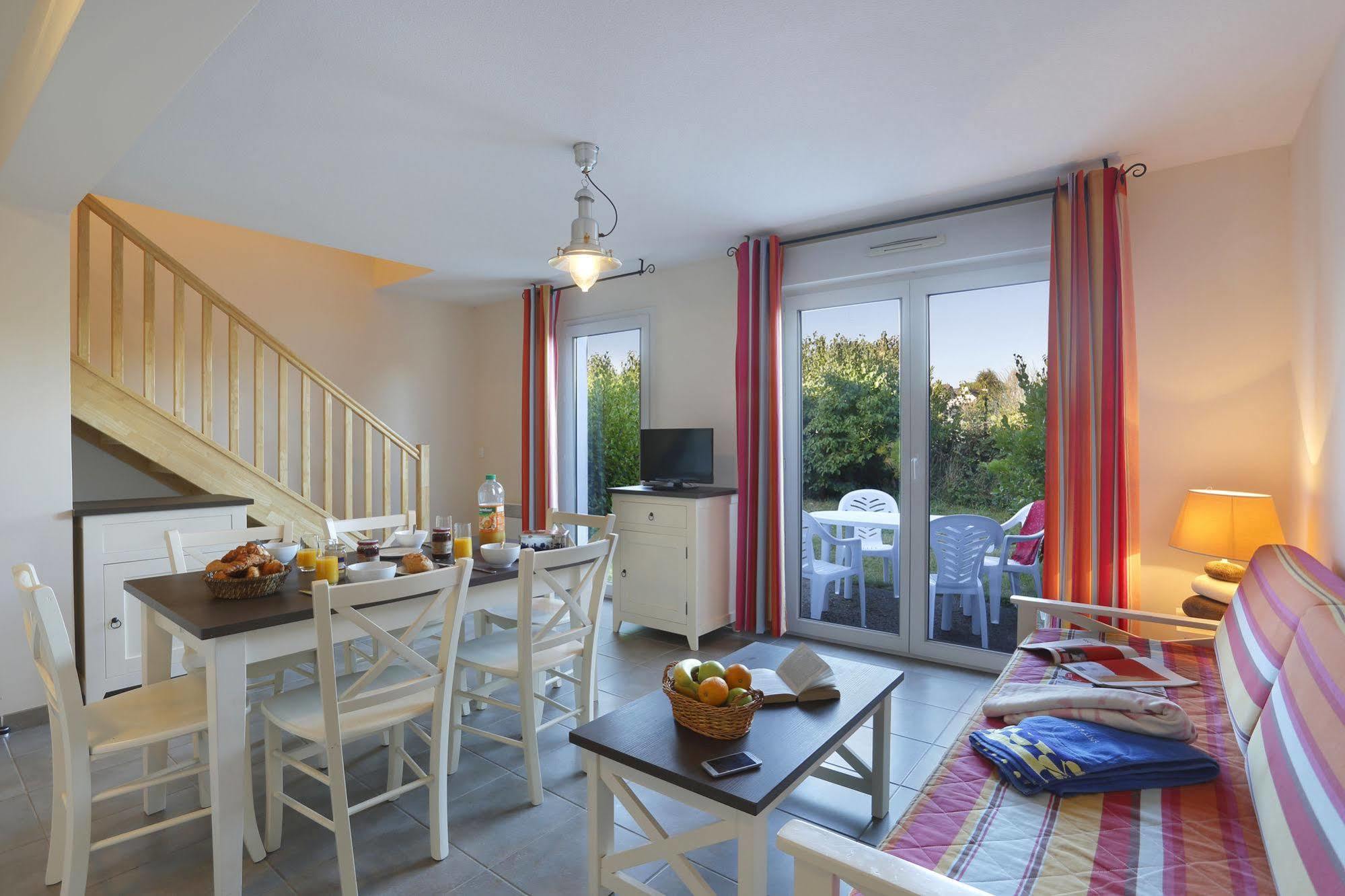 Residence Nemea Les Roches Saint-Pol-de-Leon Ngoại thất bức ảnh
